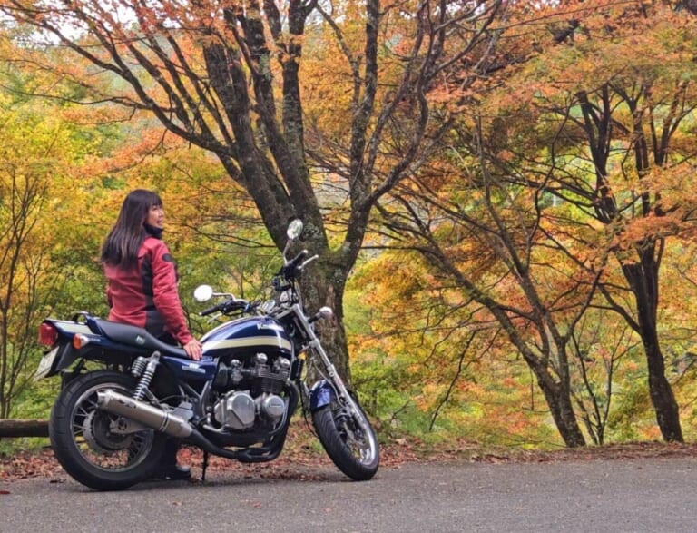 モトべはつこ｜9/13・14は豊川イオンに集合! 人気モトブロガーと交流＆バイクマタガリ体験ができる「バイカーズパラダイス 秋FES 2025」開催
