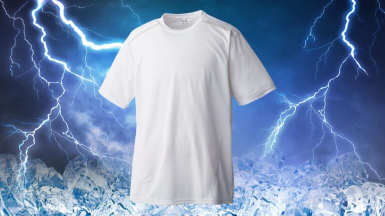 【暑さ対策】衝撃の1枚580円! ワークマンの「氷撃冷感(R)-10℃Tシャツ」が残暑に抗うライダーを救う