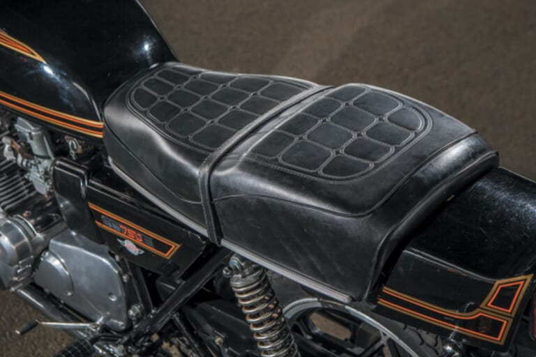 SUZUKI GS750|スズキの歴史を変えた4スト並列4気筒車:スズキGS750【1976~1979】