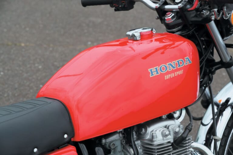 HONDA CB400FOUR｜オートバイのデザインに一石を投じた革命児：ホンダCB400FOUR【1974～1977】