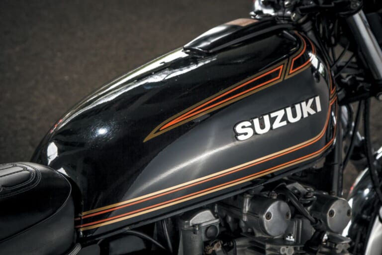 SUZUKI GS750|スズキの歴史を変えた4スト並列4気筒車:スズキGS750【1976~1979】