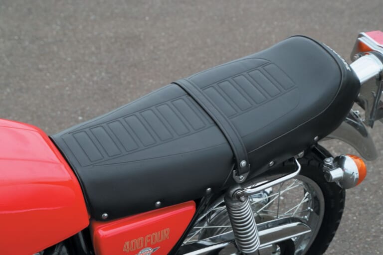 HONDA CB400FOUR｜オートバイのデザインに一石を投じた革命児：ホンダCB400FOUR【1974～1977】