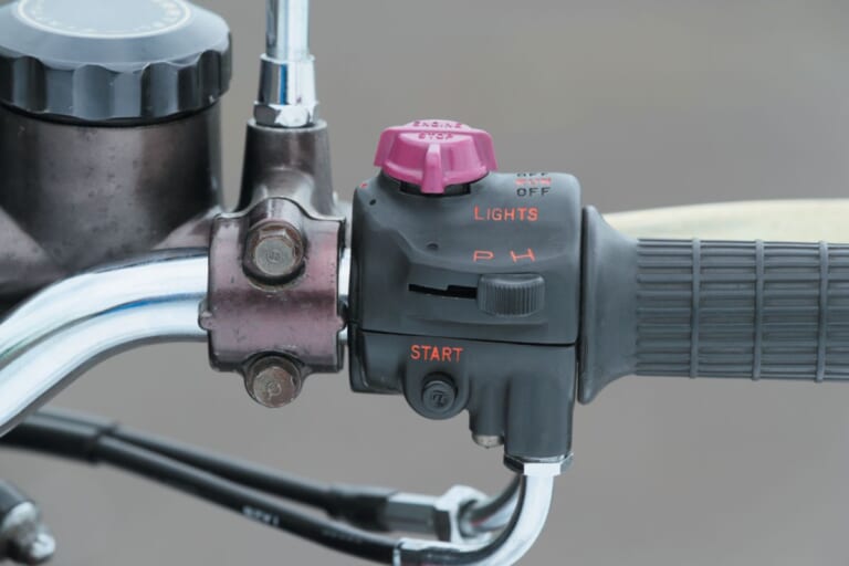 HONDA CB400FOUR|オートバイのデザインに一石を投じた革命児:ホンダCB400FOUR【1974~1977】