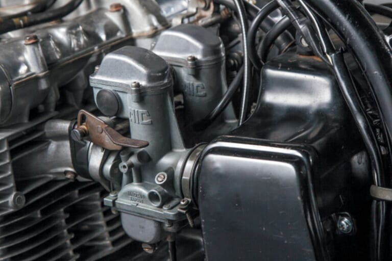 SUZUKI GS750|Zを上まわる高評価を獲得した名車:スズキGS750【1976~1979】各部解説