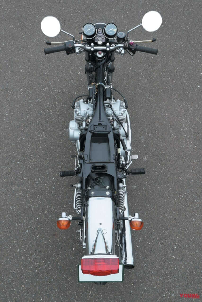 |ホンダならではのカフェレーサーを示した車体構成:ホンダCB400FOUR【1974~1977】各部解説