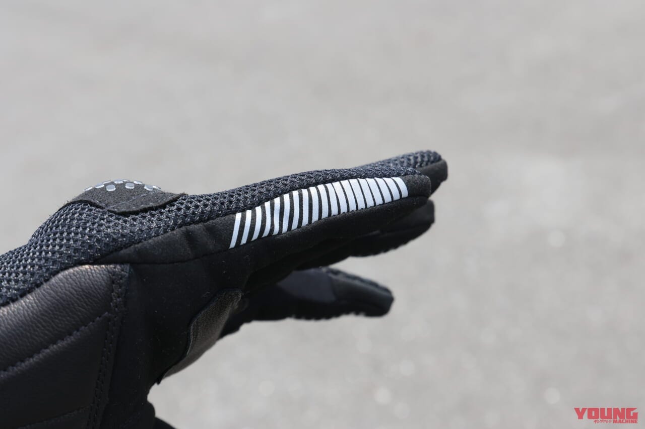 リフレクター|コスパ最強! メッシュグローブ『ゼロスグラブエア』が残夏ツーリングの必須アイテムなワケ