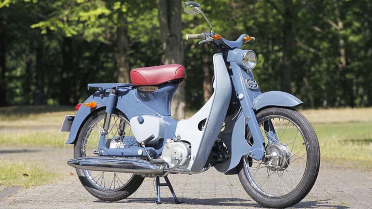 「のちに累計1億台へ」ホンダ初代スーパーカブC100［’58年製造］〈走行映像あり〉