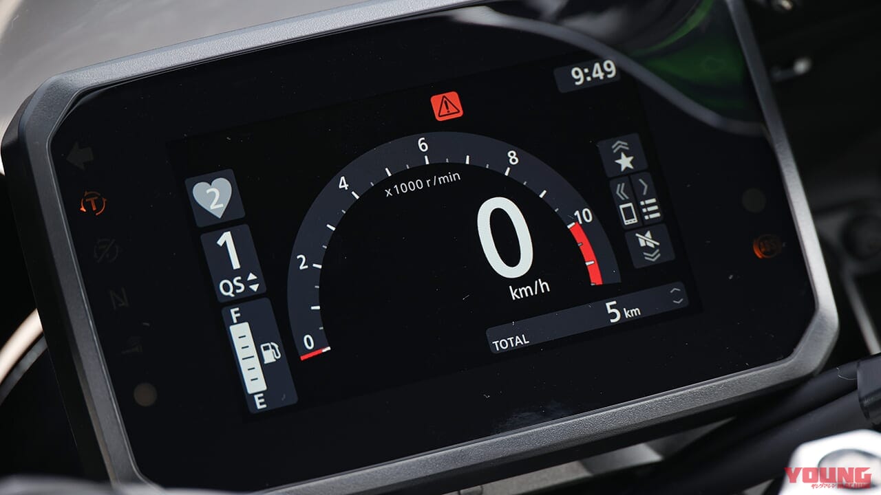 |【ヤングマシン電子版10月号公開中】<特集>やっぱ好きだぜCB!!:CB1000F コンセプト最新情報/世界初試乗インプレ/CB-F物語/カスタム