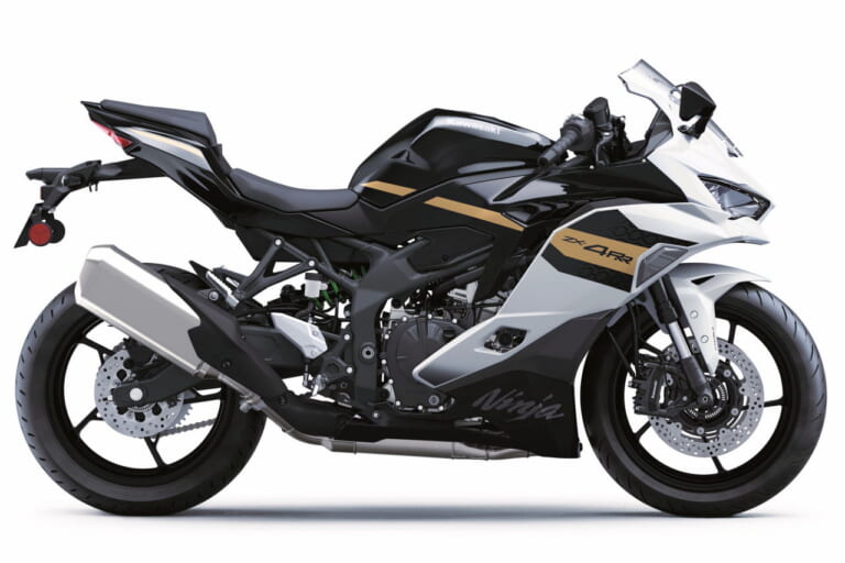 カワサキ｜ニンジャZX-4R｜北米仕様｜2026年モデル｜2026年は白×金が目玉?! カワサキ4気筒スーパースポーツ「ニンジャZX-6R」「ニンジャZX-4R」の2026年モデル発表【北米】