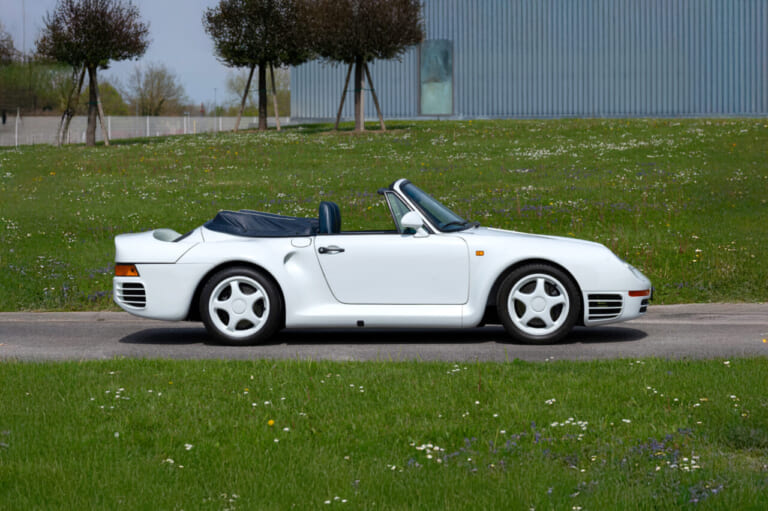 サイド｜世界で唯一？ 事故車のポルシェ959が2億円超えの「幻のスピードスター」として蘇るまで