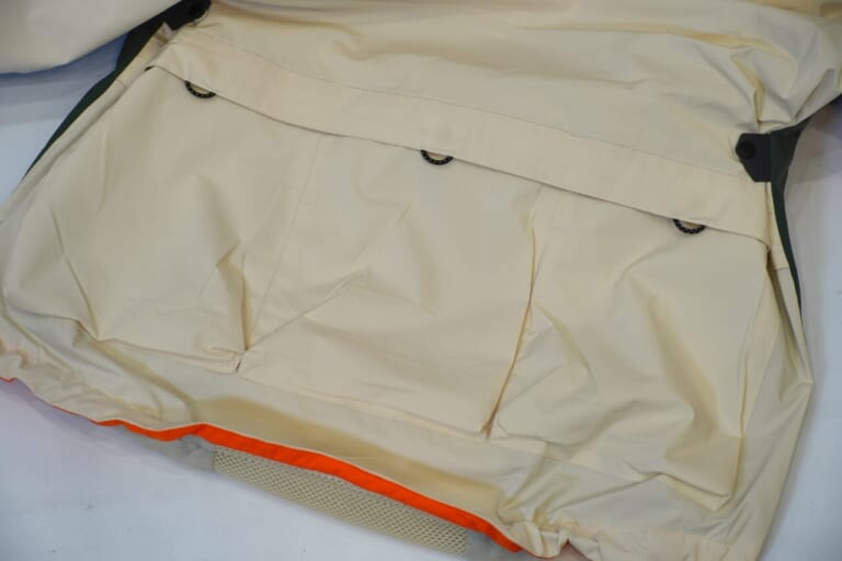 バックポケット|もう「買えなかった」とは言わせない! 今秋冬もワークマンのイチ推しは“着る断熱材”─昨年比8~10倍の増産