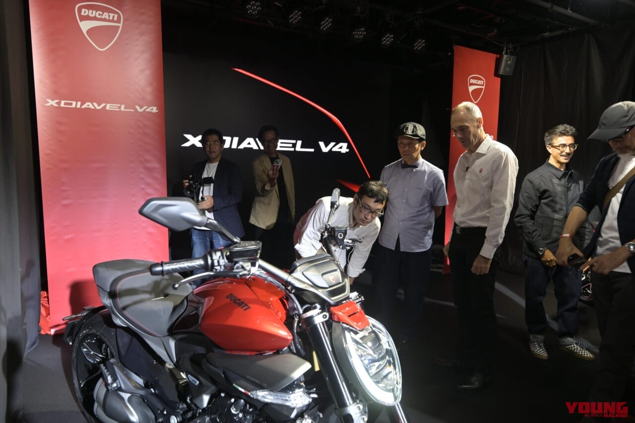 マッツ社長|ドゥカティ新型「XDiavel V4」国内発売!V4エンジン搭載のイタリアン「キング・オブ・クルーザー」を徹底解説