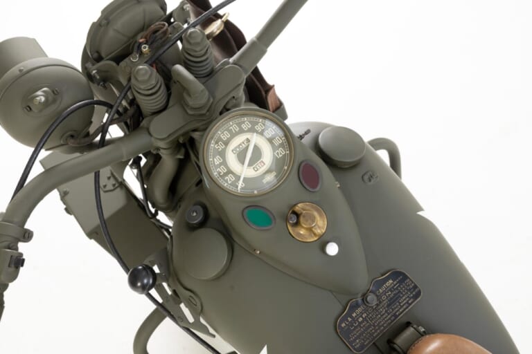 オリーブドラブのカラー|【元祖ミリタリーハーレー】戦中・戦後を切り開いた伝説「WLA」の魅力と歴史を徹底解説!