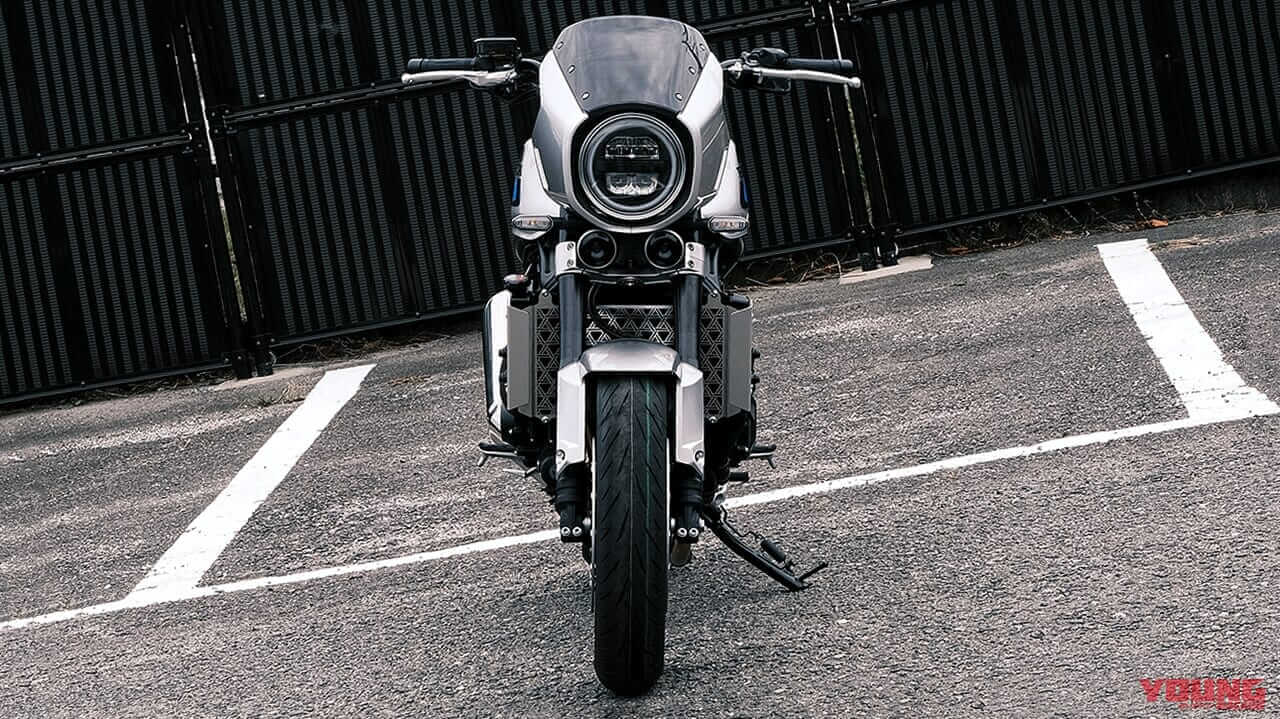 |【ヤングマシン電子版10月号公開中】<特集>やっぱ好きだぜCB!!:CB1000F コンセプト最新情報/世界初試乗インプレ/CB-F物語/カスタム