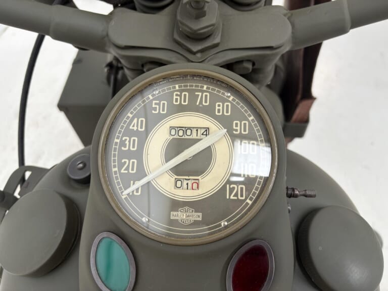 メーター内|【元祖ミリタリーハーレー】戦中・戦後を切り開いた伝説「WLA」の魅力と歴史を徹底解説!