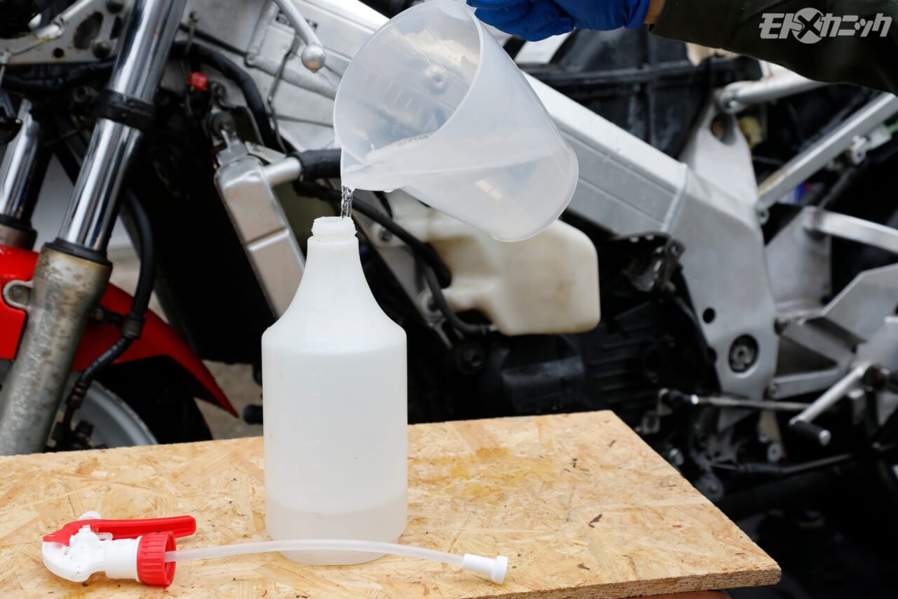 ｜賢い洗浄ケミカル選びのすゝめ【アルミや樹脂が多いモデルには、表面を痛めない専用タイプを使うべし】