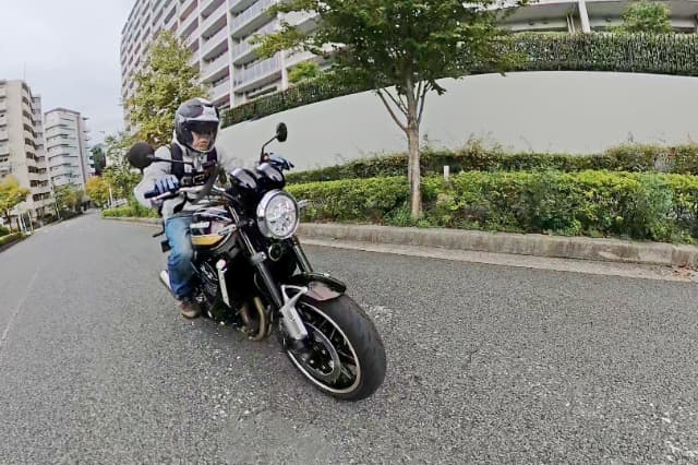 シュアラスターLOOPパワーショット×カワサキ・Z900RS｜シュアラスターLOOPパワーショット「ザ・体感!!」カワサキ・Z900RS編