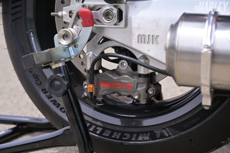ハーレーダビッドソン｜ROADGLIDE T-MAN 143 PRO STREET HRD PERFORMANCE｜リヤブレーキ｜2343ccで170HPオーバー！バケモノマシン「ロードグライド143」試乗レポート