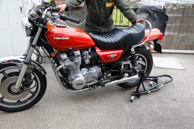 アストロプロダクツ|リアスタンド|ガレージ作業がはかどる編集部イチ推しメンテナンスアイテム×4選〈アストロプロダクツ〉