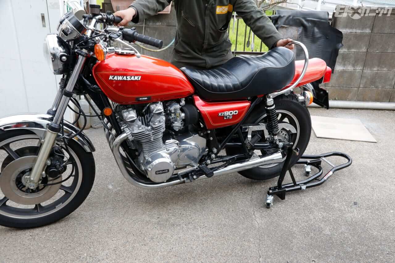 アストロプロダクツ|リアスタンド|ガレージ作業がはかどる編集部イチ推しメンテナンスアイテム×4選〈アストロプロダクツ〉