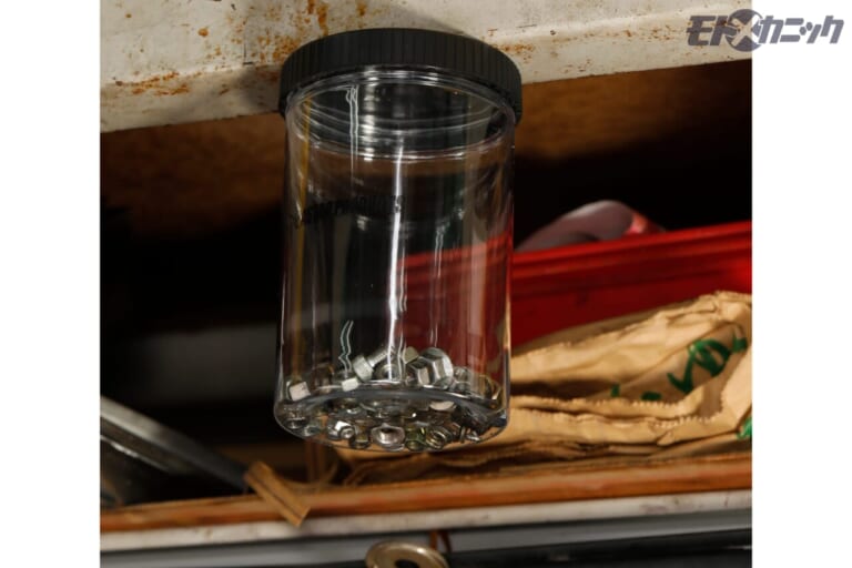 アストロプロダクツ|マグネット付 プラスチックボトル|磁石で取り付け|ガレージ作業がはかどる編集部イチ推しメンテナンスアイテム×4選〈アストロプロダクツ〉
