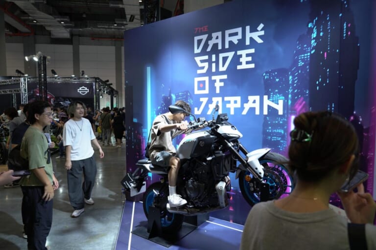 台湾モーターサイクルショー2025｜台湾も昭和レトロが人気?! スズキのスクーター「SUI」など出展の台湾モーターサイクルショー　レポートをお届け！