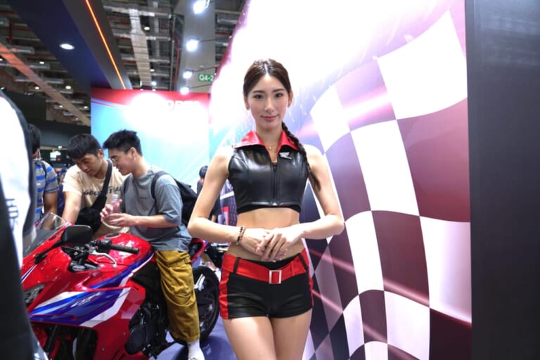 台湾モーターサイクルショー2025｜台湾も昭和レトロが人気?! スズキのスクーター「SUI」など出展の台湾モーターサイクルショー　レポートをお届け！