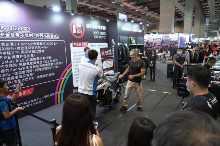 台湾モーターサイクルショー2025｜台湾も昭和レトロが人気?! スズキのスクーター「SUI」など出展の台湾モーターサイクルショー　レポートをお届け！