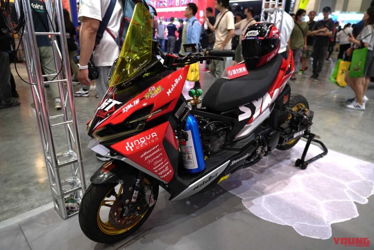 ｜台湾も昭和レトロが人気?! スズキのスクーター「SUI」など出展の台湾モーターサイクルショー　レポートをお届け！