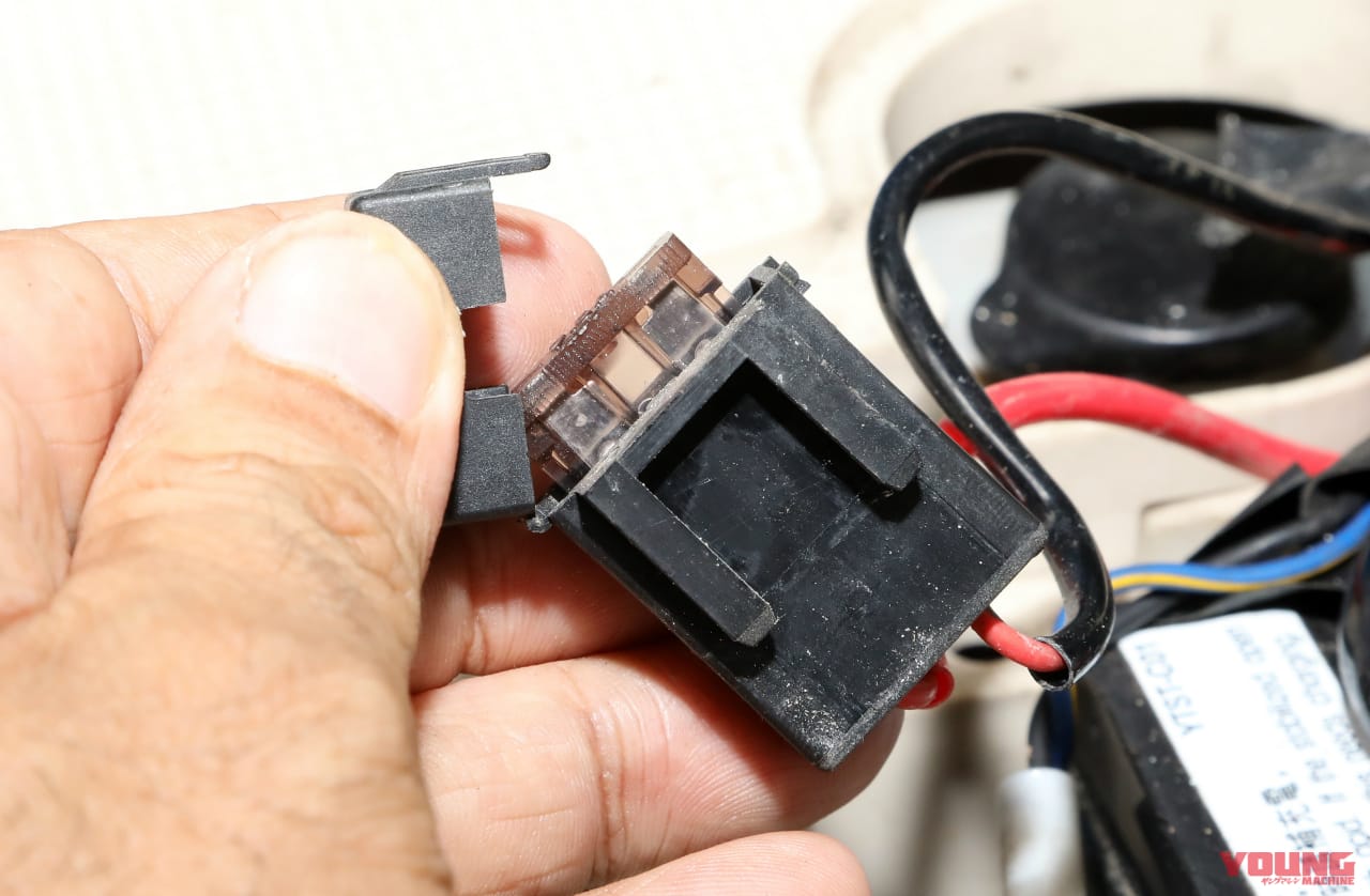 |原付でキックしてもエンジンがかからない原因は?|セルは回ってキュルキュル音がする時の対処法を解説