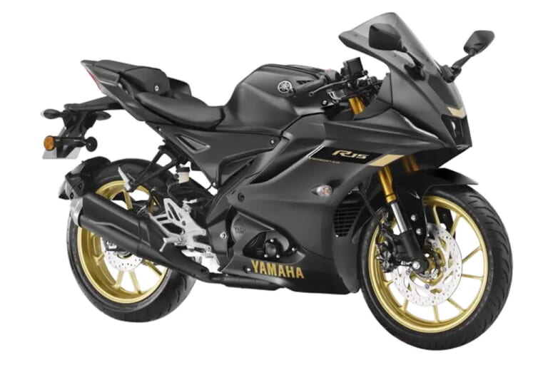 ヤマハ｜YZF-R15｜インド仕様｜2025年のヤマハ「R15 V4」にマジョーラカラー！ ブルー変更、ブラック追加も【海外】