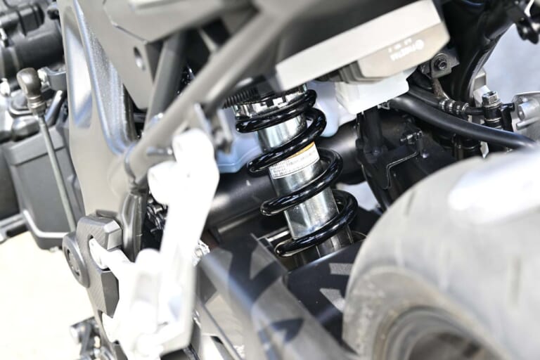 ホンダ|CB750ホーネット|丸山浩|ミドルネイキッド最強クラスの激速マシン! ホンダ「CB750 Hornet」丸山浩インプレッション