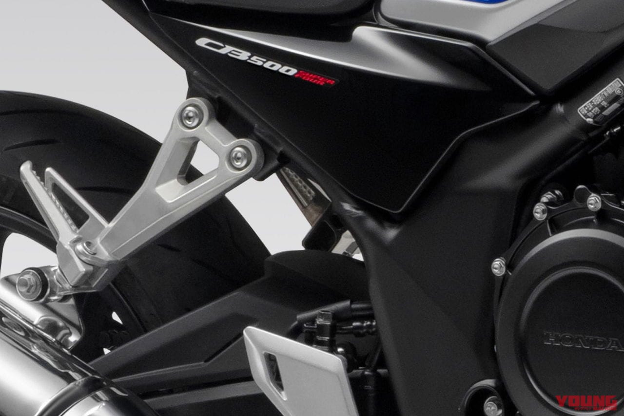 ホンダ|CB500スーパーフォア|中国仕様|ホンダ新型「CB500スーパーフォア」重慶ショーで登場! 俺たちの「CB400スーパーフォア」も帰ってくる!!