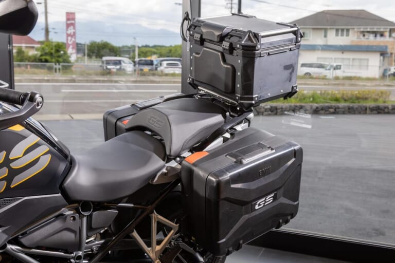 モトラッドミツオカ鈴鹿店｜パニアケース付き｜BMW認定中古車を潤沢に揃えるモトラッドミツオカグループ。鈴鹿店は素性の確かな優良車のみ取り扱い
