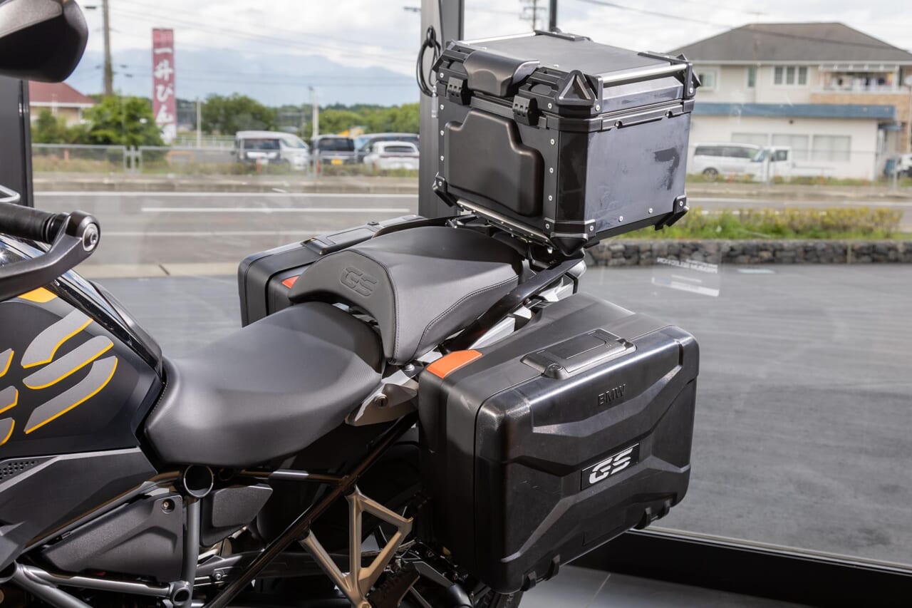 モトラッドミツオカ鈴鹿店｜パニアケース付き｜BMW認定中古車を潤沢に揃えるモトラッドミツオカグループ。鈴鹿店は素性の確かな優良車のみ取り扱い