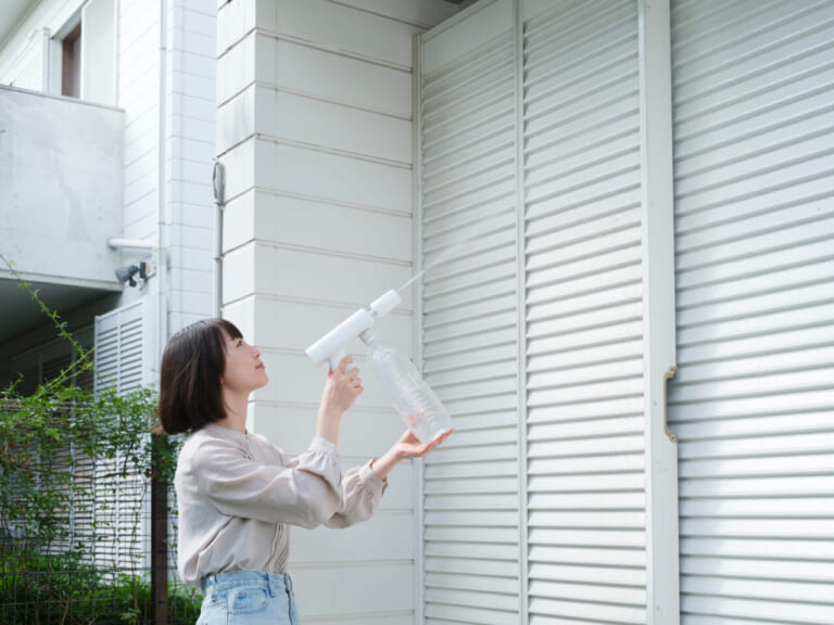 準備わずか1分! 業界最小/最軽量の「ポケッタブル高圧洗浄機」にオシャレな"マットホワイト"が追加|準備わずか1分! 業界最小/最軽量の「ポケッタブル高圧洗浄機」にオシャレな”マットホワイト”が追加