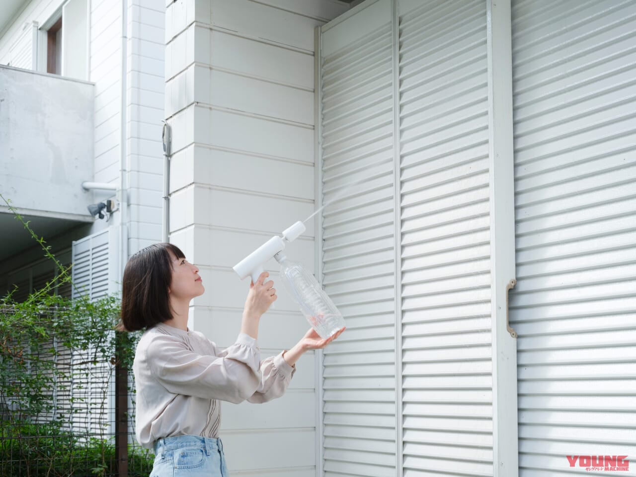 準備わずか1分! 業界最小/最軽量の「ポケッタブル高圧洗浄機」にオシャレな"マットホワイト"が追加|準備わずか1分! 業界最小/最軽量の「ポケッタブル高圧洗浄機」にオシャレな”マットホワイト”が追加
