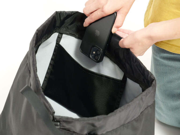 ライダーに“ちょうど良い”バッグ。登山用品で培った職人技が光る「ライダース巾着ザック IMOCK」登場｜ライダーに“ちょうど良い”バッグ。登山用品で培った職人技が光る「ライダース巾着ザック IMOCK」登場