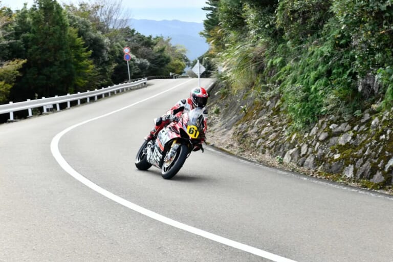 伊勢志摩スカイラインを完全貸切で原付もレーサーもOK! レジェンド八代俊二と走る夢の走行撮影会が開催決定|伊勢志摩スカイラインを完全貸切で原付もレーサーもOK! レジェンド八代俊二と走る夢の走行撮影会が開催決定