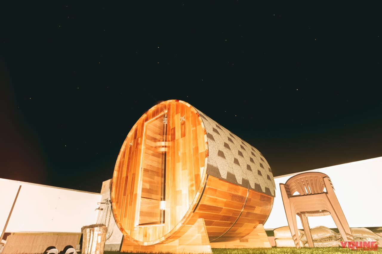 ツーリングの疲れに効く! 絶景と癒しの楽園、伊勢志摩に「絶景バレルサウナ付き民泊」が爆誕|ツーリングの疲れに効く! 絶景と癒しの楽園、伊勢志摩に「絶景バレルサウナ付き民泊」が爆誕