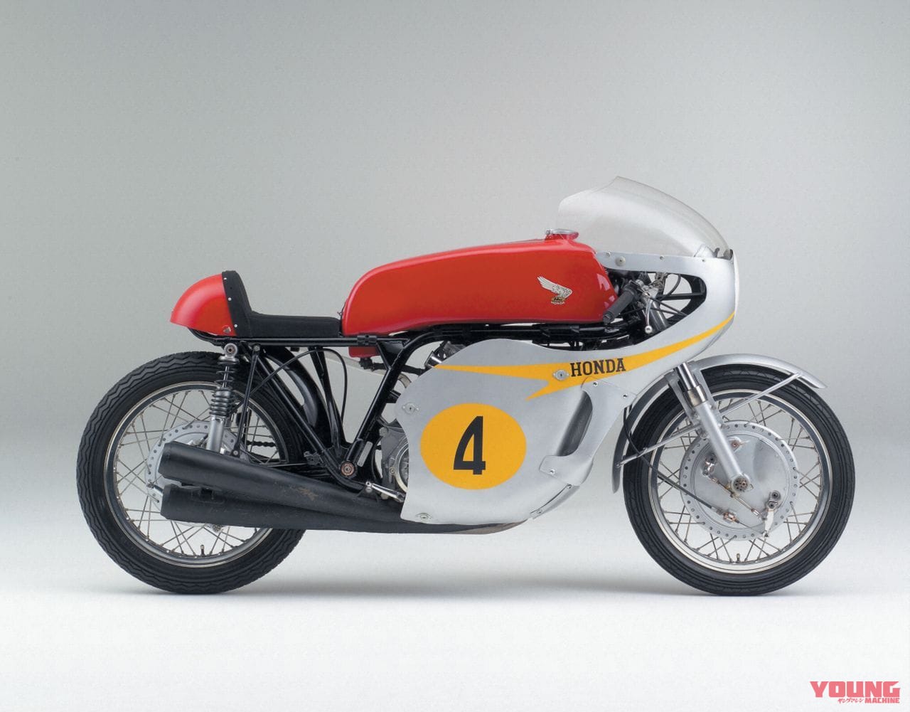 |不世出の名車はいかにして生まれたか:ホンダDREAM CB750FOUR【1969~1977】を巡る歴史