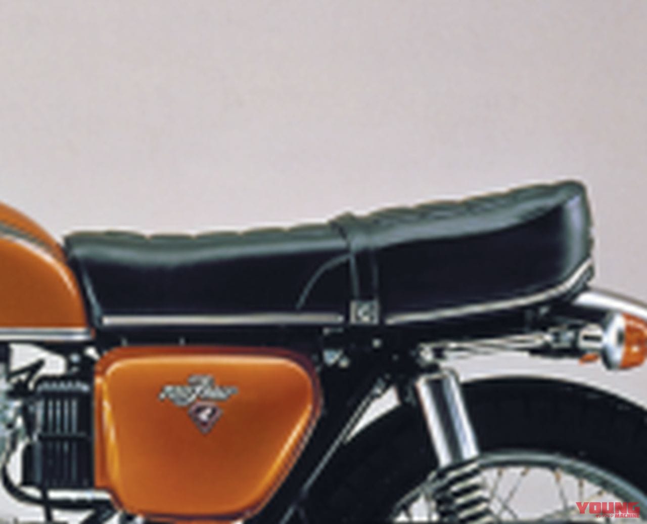 HONDA DREAM CB750FOUR｜改良を重ねながら派生機種を展開：ホンダDREAM CB750FOUR【1969～1977】の系譜