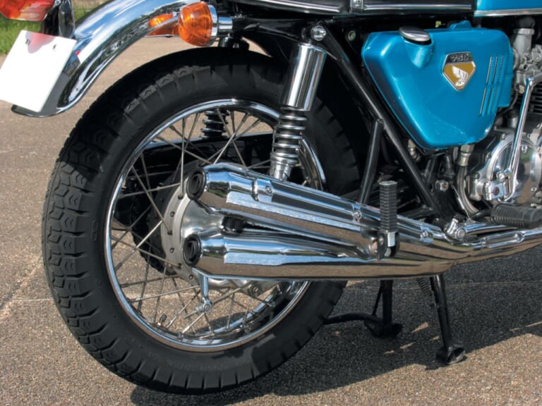 HONDA DREAM CB750FOUR｜以後の並列4気筒車とは異なる独創性：ホンダDREAM CB750FOUR【1969～1977】各部解説