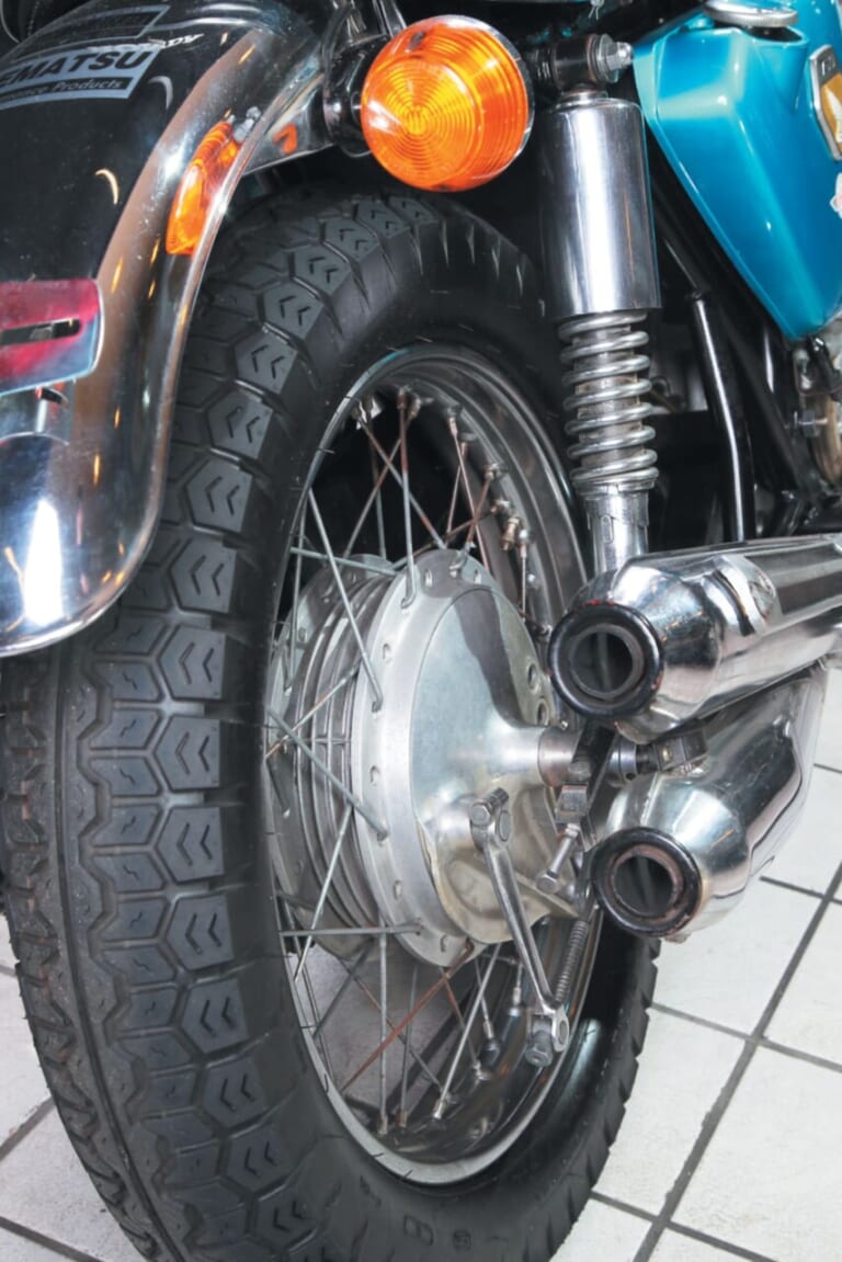 HONDA DREAM CB750FOUR｜以後の並列4気筒車とは異なる独創性：ホンダDREAM CB750FOUR【1969～1977】各部解説