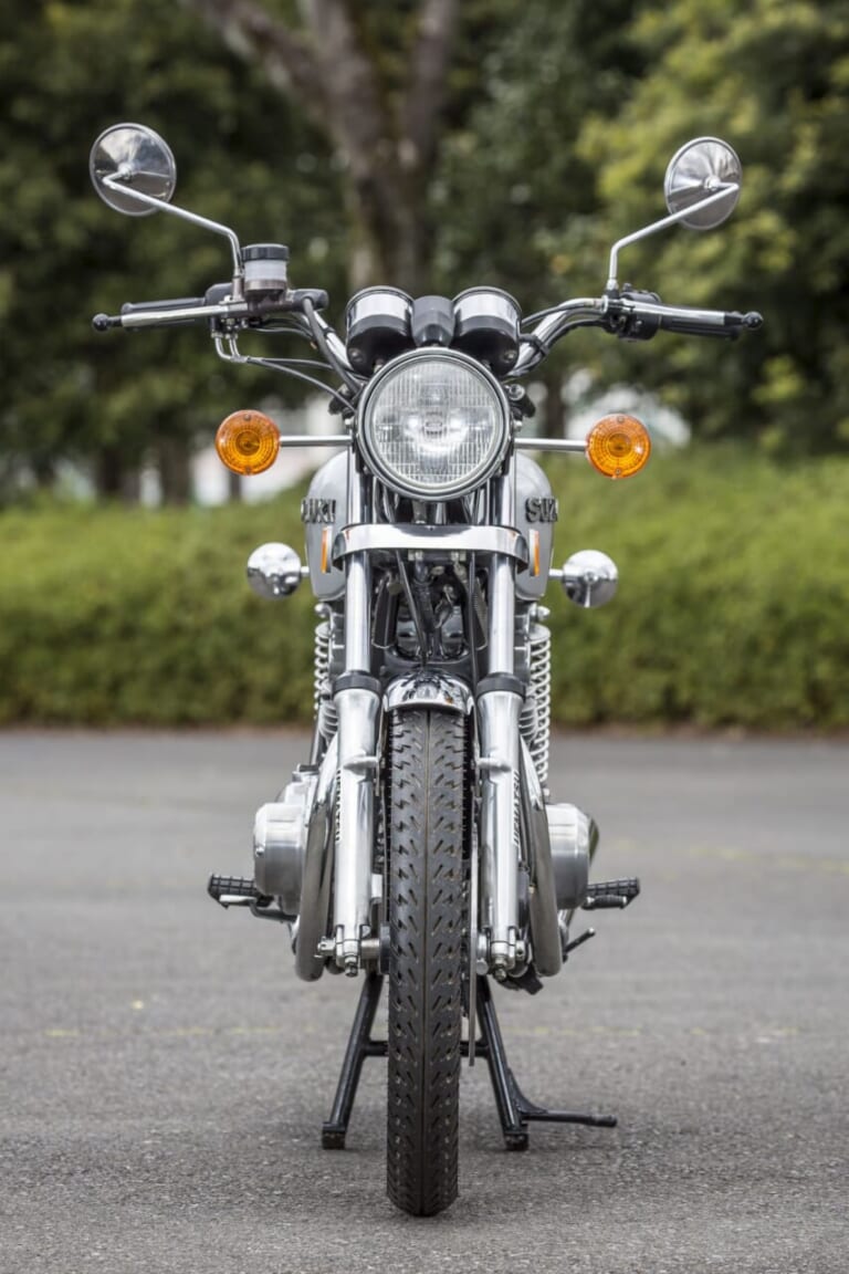 SUZUKI GS400｜時代の転換点に生まれた同社初の4ストツイン：スズキGS400【1976～1980】