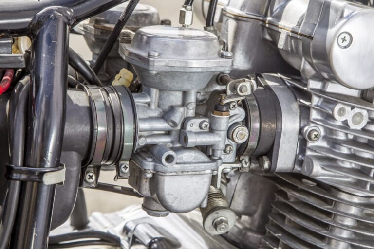 SUZUKI GS400|妥協なきメカニズムと車体構成:スズキGS400【1976~1980】各部解説