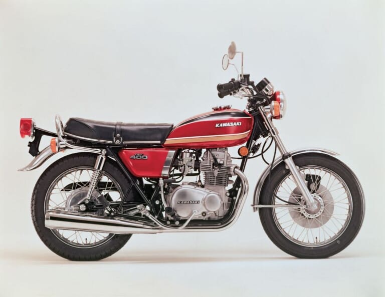 【1974 KAWASAKI 400RS】|世代別に解説! 国産4社の400cc4ストツインの系譜【HAWK-II/GS400/Z400/XS400etc】