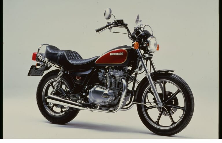 1979 KAWASAKI Z400LTD｜世代別に解説! 国産4社の400cc4ストツインの系譜【HAWK-II/GS400/Z400/XS400etc】