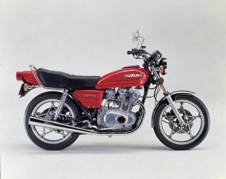 1979 SUZUKI GS400E-II|意外に短命だった2バルブGS:スズキGS400【1976~1980】の系譜