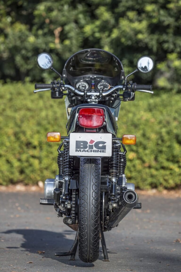 KAWASAKI Z1-R｜直線基調のデザインを持つメーカー純正カフェレーサー：カワサキZ1-R【1978～1980】